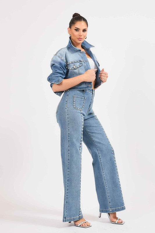 VIBRANT HIGH-RISE WIDE LEG JEANS